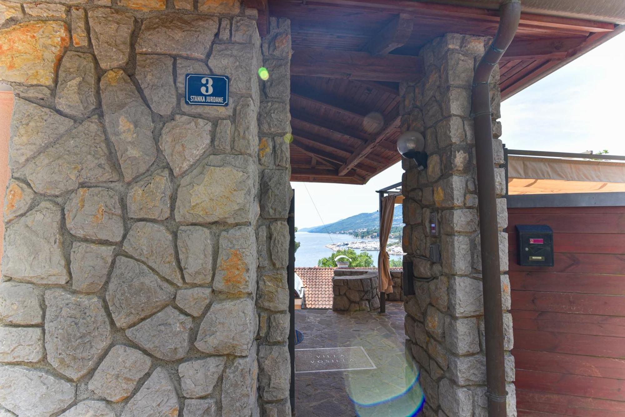 Apartments Villa Vosilla Опатия Екстериор снимка