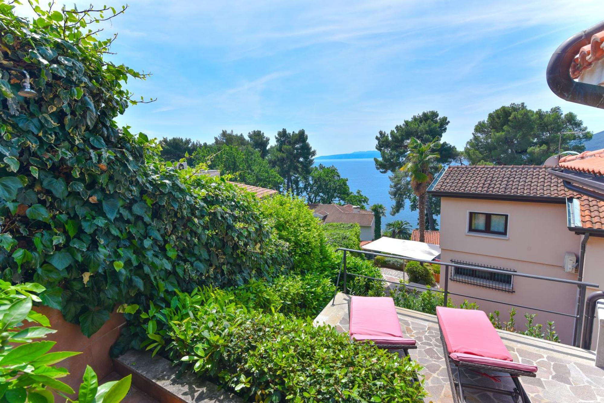 Apartments Villa Vosilla Опатия Екстериор снимка