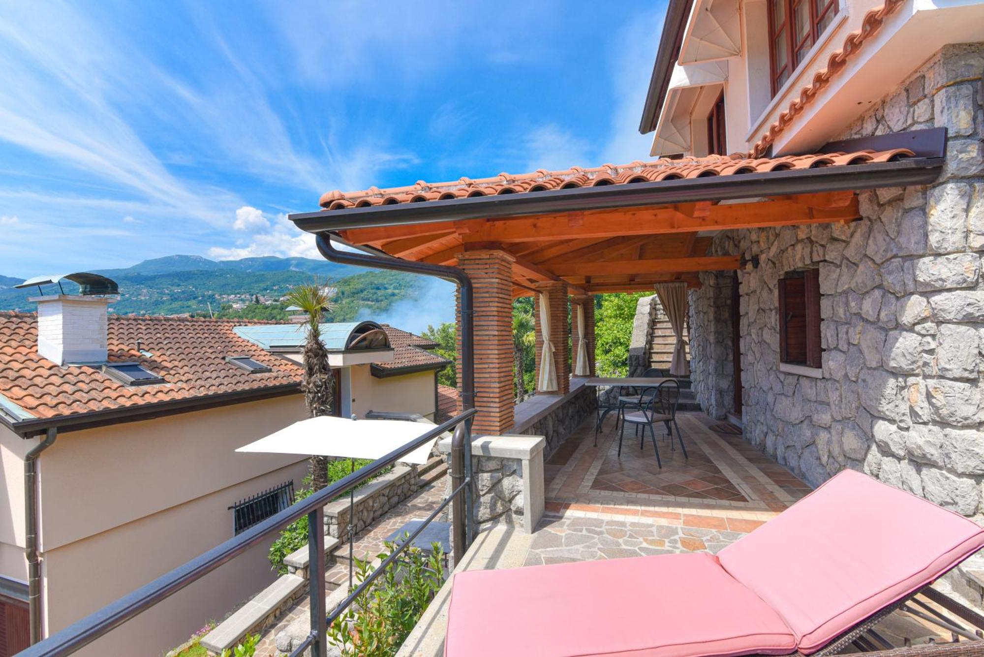 Apartments Villa Vosilla Опатия Екстериор снимка