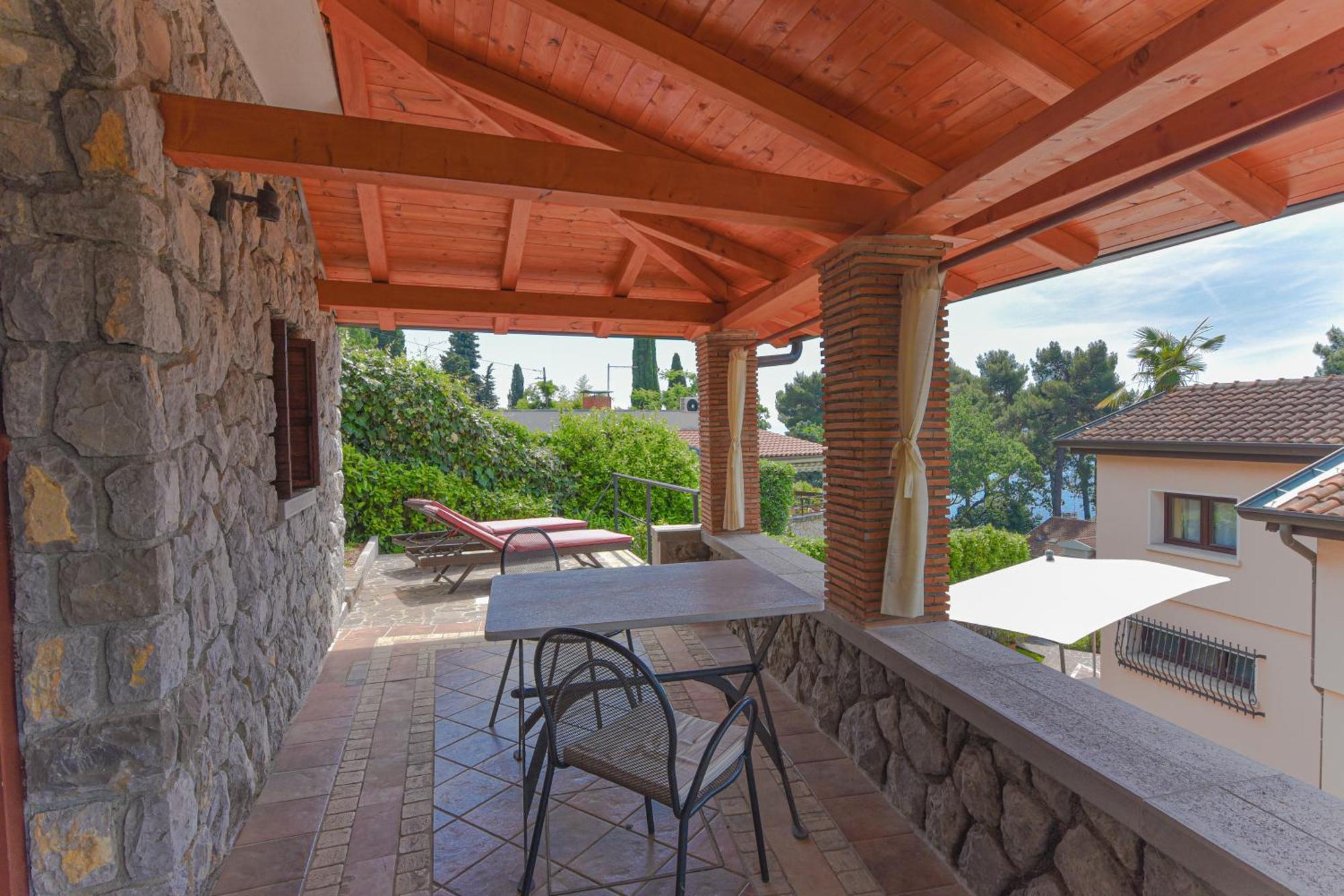 Apartments Villa Vosilla Опатия Екстериор снимка